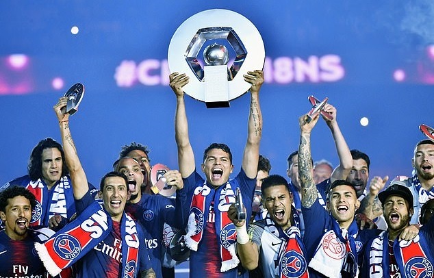 PSG ទទួលបានពានរង្វាន់ជើងឯក Ligue 1, Liverpool អស់មានការបារម្មណ៍