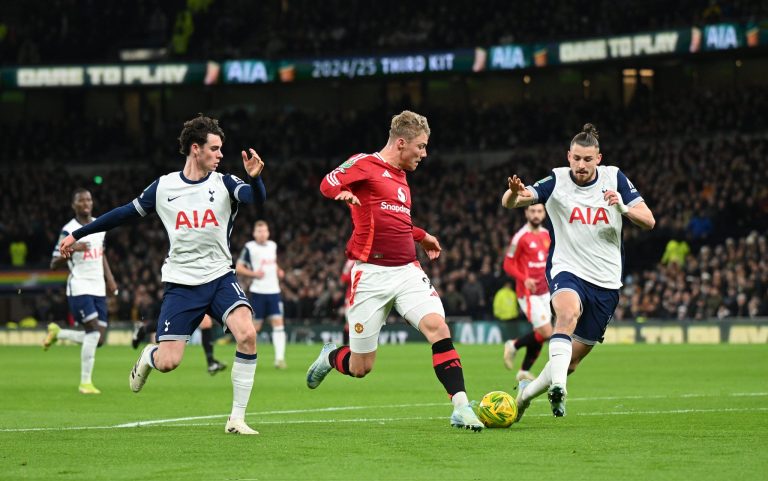 EFL Cup៖ EFL Cup៖ Spurs បានយកឈ្នះ Man Utd សម្រេចឡើងវគ្គពាក់កណ្តាល់ផ្តាច់ព្រ័តត្រៀមជួបជាមួយ   Liverpool